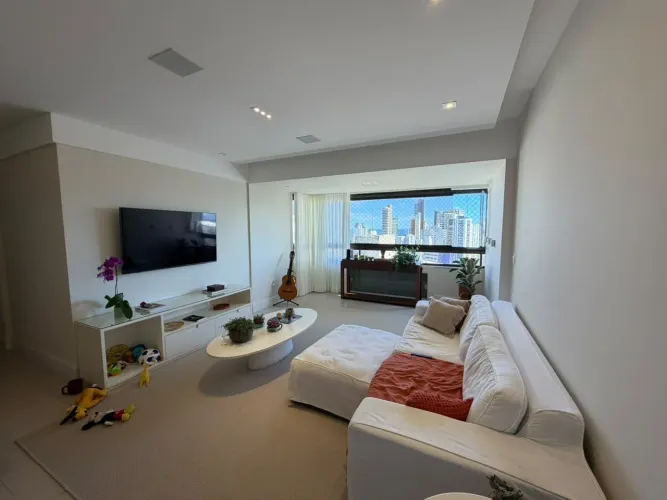 Apartamento para Venda em Salvador, Jardim Apipema, 4 dormitórios, 2 suítes, 4 banheiros, 