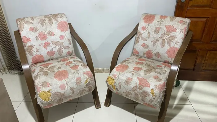 Par de poltronas vintage floral