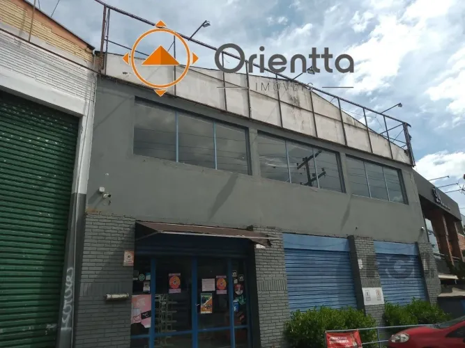 Imobiliária ORIENTTA ALUGA Pavilhão na Avenida Imperatriz Leopoldina - Bairro Pi