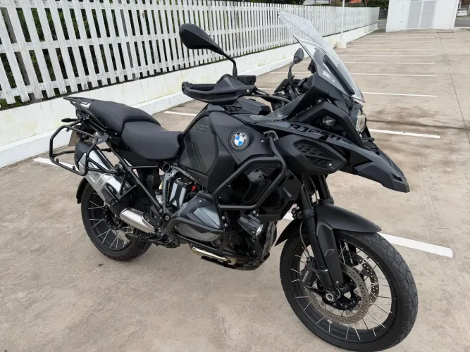 Disponível à venda, muito nova !! 7.500,00 a baixo da Fipe !!