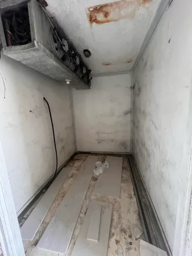 "Câmara Fria 2,0x2,5m - Motor Copeland 2HP - Excelente Oportunidade"