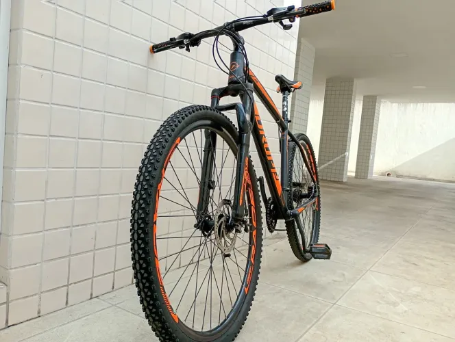 Bicicleta Mountain Bike Dropp Z3 Aro 29 - RECÉM REVISADA.