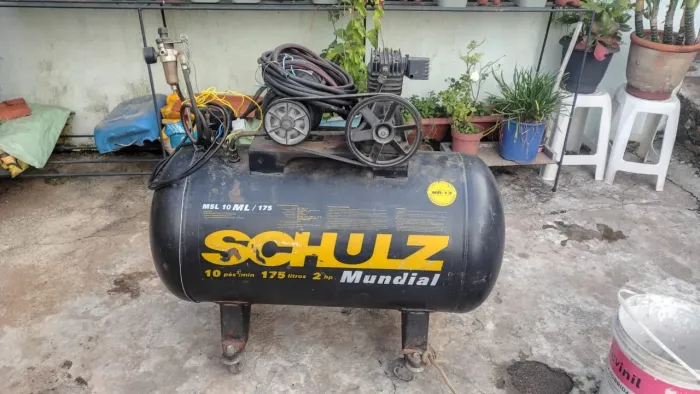 COMPRESSOR WEG 110/220v 