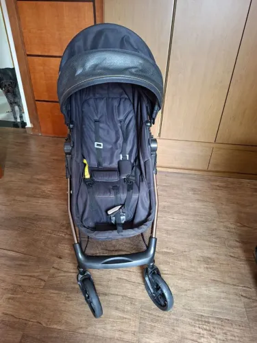 Baixei pra vender. Carrinho de bebê Galzerano
