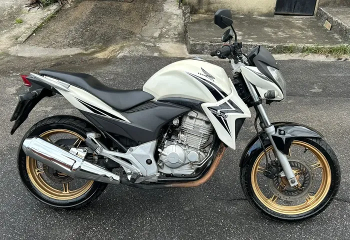 CB 300r 2014