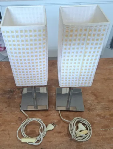 Ilumine seus ambientes com este lindo par de abajures da Tok&Stok.