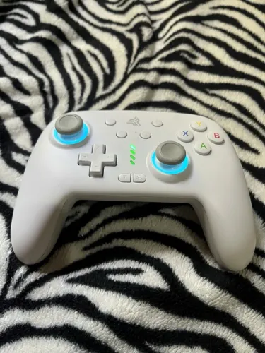 CONTROLE SEM FIO PARA PC E CELULAR - BRANCO
