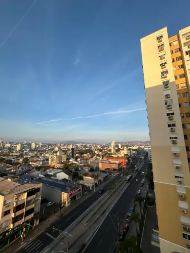 Sala/Conjunto para aluguel com 46 metros quadrados em Santo Antônio - Porto Alegre - RS