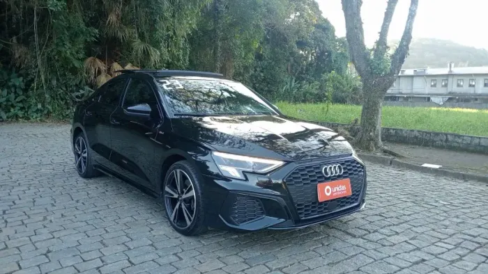 Audi A3 Sed. Perform. Black 2.0 TFSI S-tronic 2023