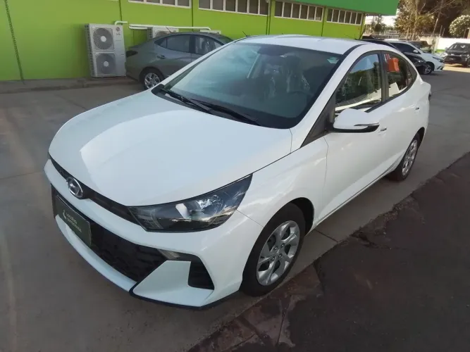 Hyundai HB20S Comfort Plus 1.0 TB Flex 12V Mec. 2025