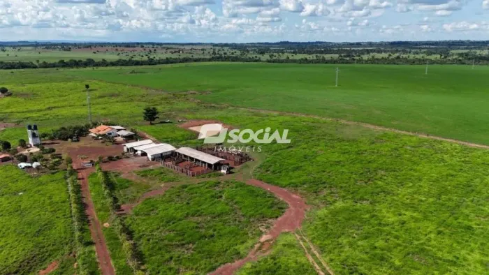 *Fazenda à venda em Alvorada do Oeste, região central do Estado de Rondônia, de frente par