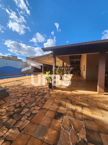 Residencial Alice Barbosa - lote 600m2 - casa 4 qto