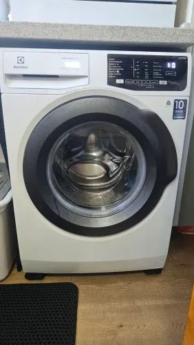 Electrolux LFE11 11 kg 127 V ? para conserto ou retirada de peças