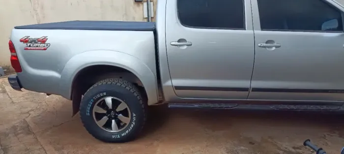 Toyota Hilux CD D4-d 4X4 2.5 16V 102cv TB Dies. 2007