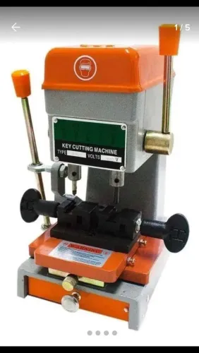 Maquina de copiar chaves pantografica