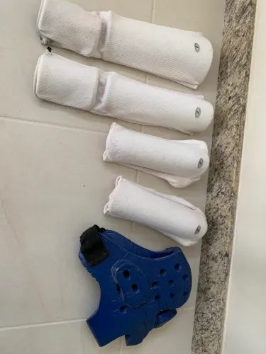 Protetor de antebraço e perna do taekwondo
