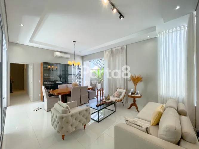 Condomínio 3 Suítes 228m² Village La Montagne 4 Vagas