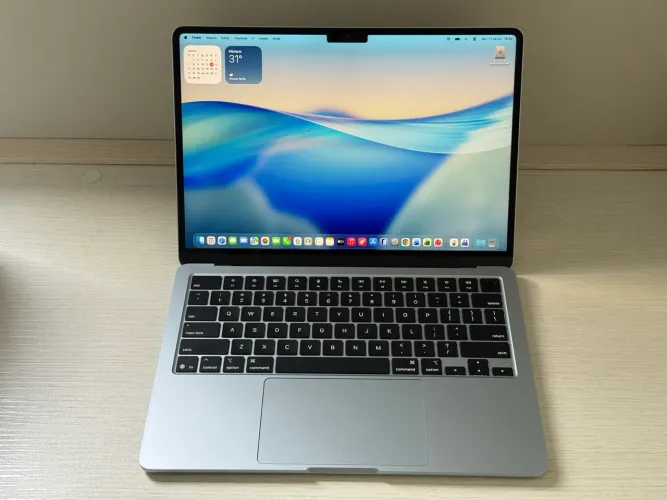 MacBook Air M4