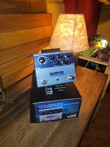 WAMPLER TERRAFORM PEDAL (MODULAÇÕES)