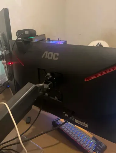 Monitor AOC Destiny 240hz