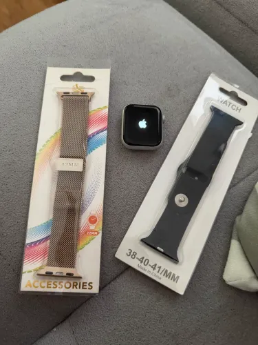 Apple Watch Series 5. 40 mm