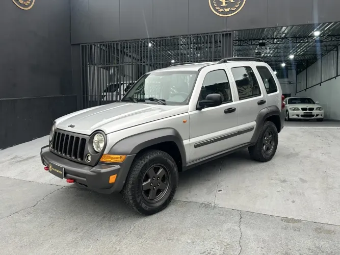 Jeep Cherokee Sport 3.7 4X4 V6 12V Aut. 2006