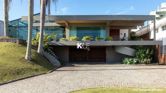 Casa, ícone da arquitetura modernista brasileira á venda em Florianópolis!!!