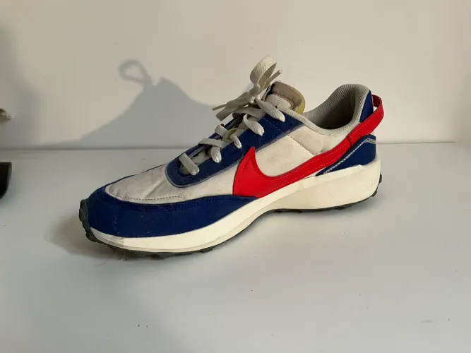 Nike Waffle Debut Swoosh