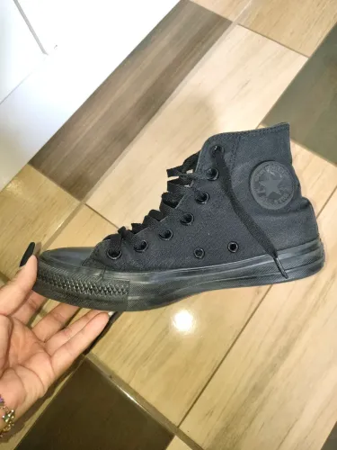 Vende se All Star original cano alto 