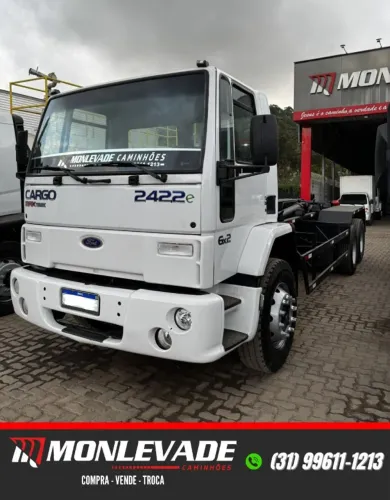 Caminhão Ford Cargo 2422E - Ano 2008- C/ Equipamento ROLLON ROLLOF