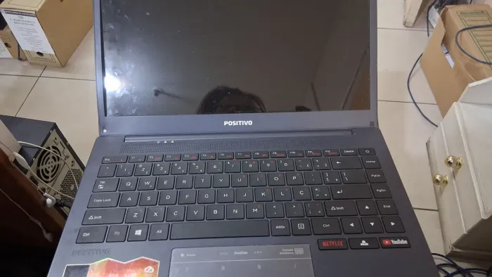 Notebook Positivo 
