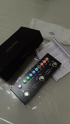 Pedaleira de Guitarra Cube Baby - Cuvave