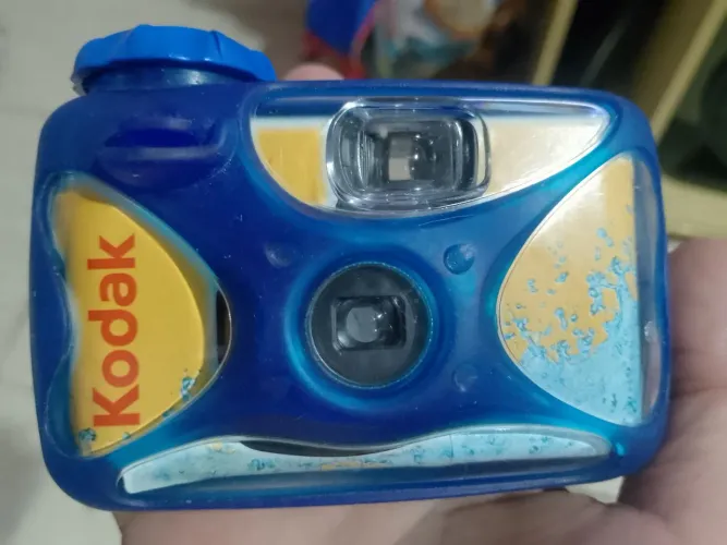 Câmera analógica Kodak Sport(ÚNICO USO!)sem garantia de funcionamento!