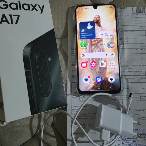 Vendo celular novo.