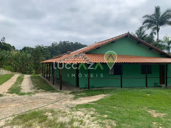 Chácara de Luxo à venda em Jacareí-SP, bairro Paratei de baixo: 3 quartos, 3 suítes, 1 sal