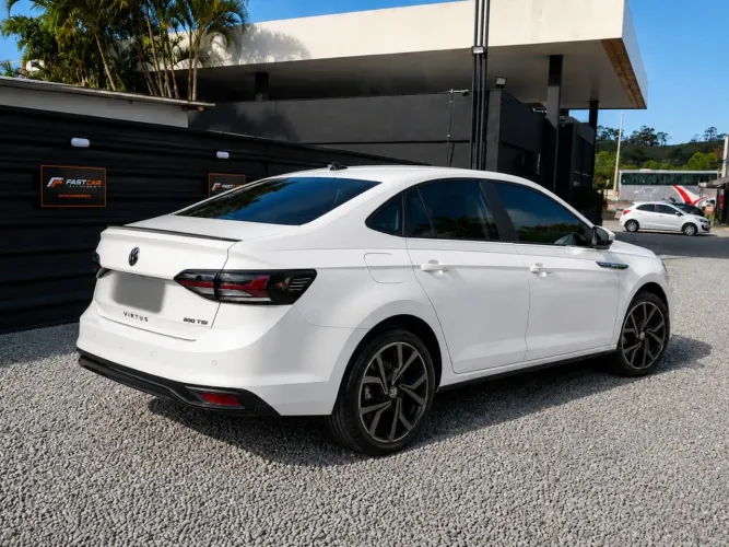 Volkswagen Virtus Exclusive 250tsi 1.4 Flex 16V AUT 2025