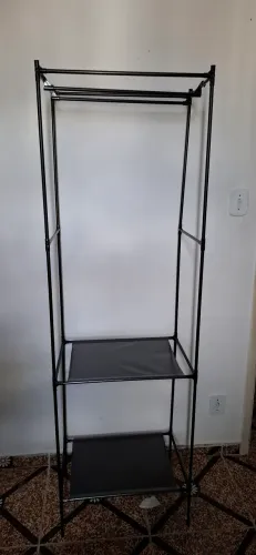 Arara de Uma Torre