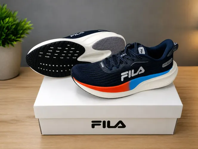 Tênis de corrida e academia Fila Race Speedzone (N=42) (NOVO)
