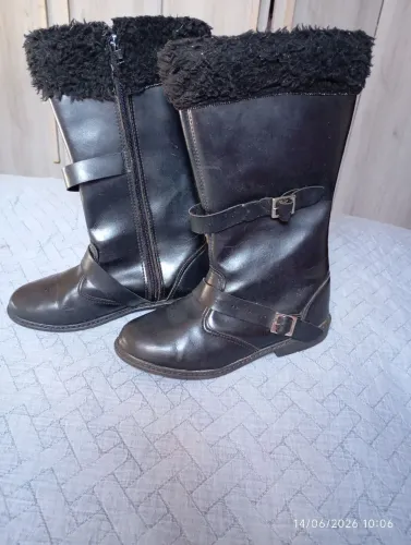 Bota infantil nmro 34