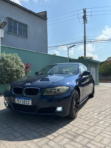 BMW 320I A 2011