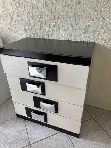 Cômoda super barateza