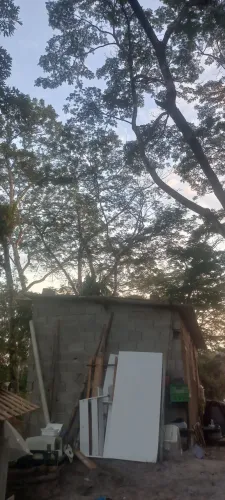 Vende-se casa