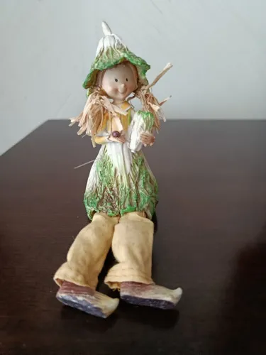 Figura Decorativa - Boneca Perna Mole Joaninha