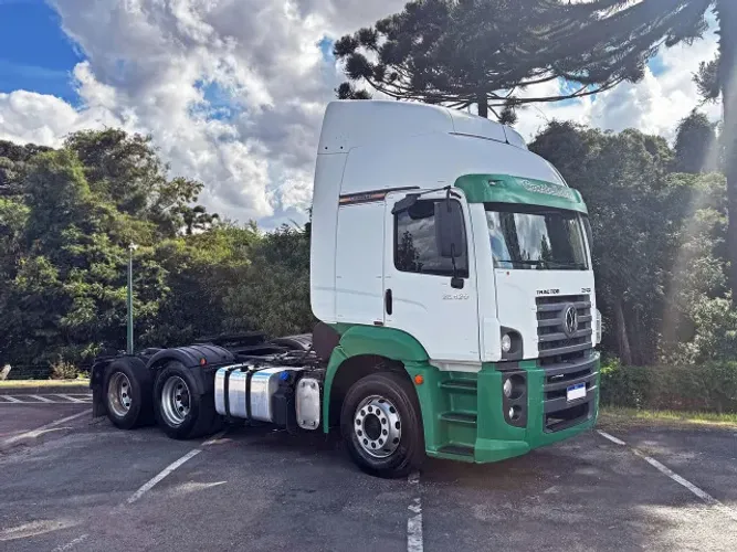 Volkswagen Constellation 25-420 6x2 2019 (70 Abaixo da FIPE + IPVA 26 pago)