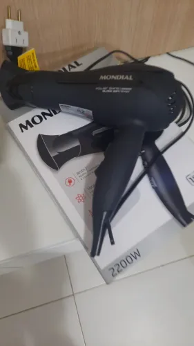 Vendo secador de cabelo novo