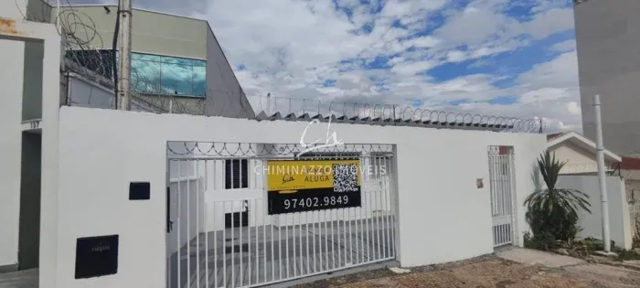 Casa à venda em Campinas, Taquaral, com 4 quartos, com 240 m²
