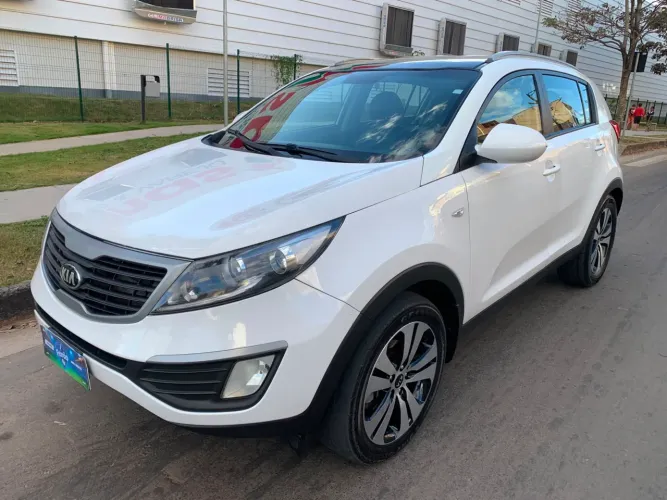 Kia Motors Sportage LX 2.0 16v/ 2.0 16V Flex Mec. 2013