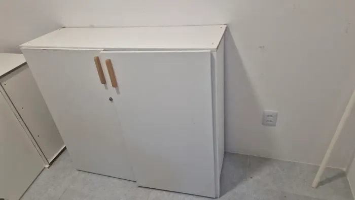 Armario em MDF Branco