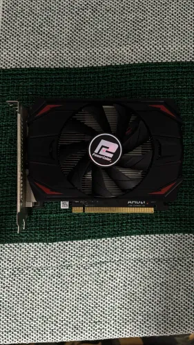 ? Queimada RX 550 4GB PowerColor - PARA CONSERTO/PEÇAS