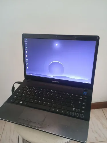 Notebook Samsung core i5 com 8gb troco por celular